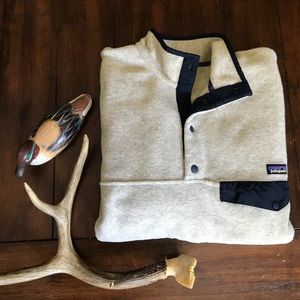 Men’s Large Patagonia fleece pullover